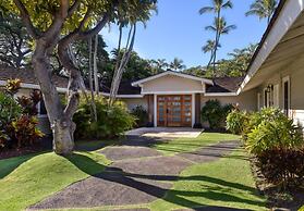 Royal Lahaina Resort & Bungalows
