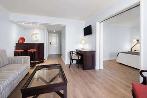 Wyndham Garden Santiago Kennedy