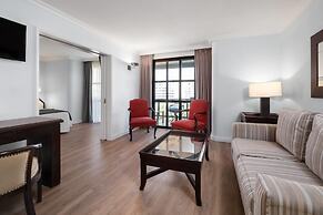 Wyndham Garden Santiago Kennedy