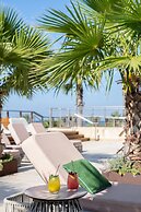 Dan Accadia Hotel