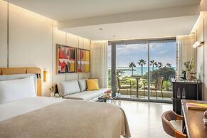 Dan Accadia Hotel