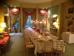 Marlfield House