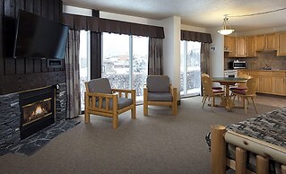 Rocky Mountain Ski Lodge