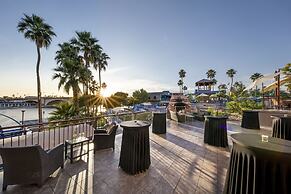 London Bridge Resort