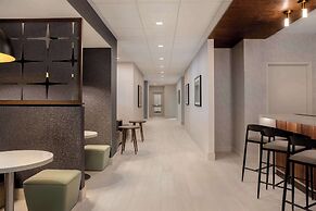 Hampton Inn by Hilton Winnipeg Downtown