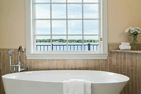 St. Clair Inn