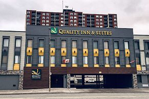 Quality Inn & Suites Downtown Windsor