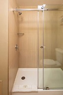 Quality Inn & Suites Downtown Windsor