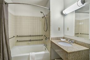 Motel 6 Montoursville, PA - Williamsport
