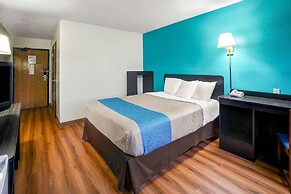 Motel 6 Montoursville, PA - Williamsport