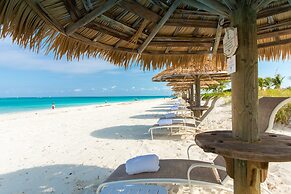 The Sands at Grace Bay