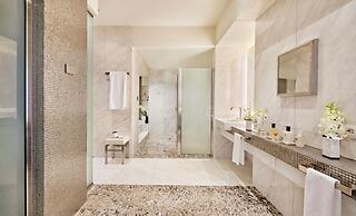 Mandarin Oriental Al Faisaliah, Riyadh