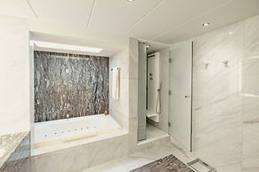 Mandarin Oriental Al Faisaliah, Riyadh