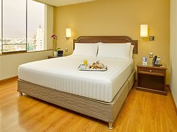 Hotel Estelar Miraflores