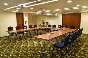 Hotel Estelar Miraflores