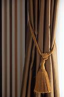Maison Astor Paris, Curio Collection by Hilton