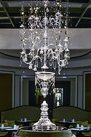 Maison Astor Paris, Curio Collection by Hilton