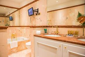 Due Torri Hotel