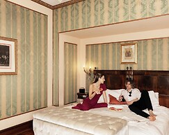 Due Torri Hotel