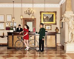 Due Torri Hotel