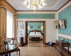 Due Torri Hotel