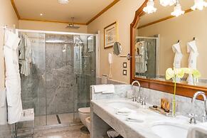 Due Torri Hotel
