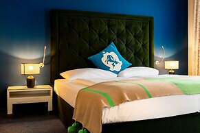 Villa Carlton - Adults Only