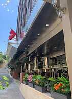 Duroy Hotel