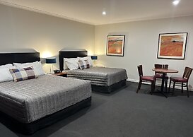 Westland Hotel Motel
