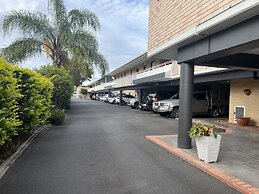 Ambassador Motor Lodge