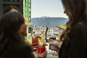 Vancouver Marriott Pinnacle Downtown