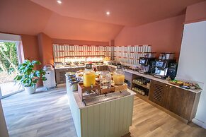 voco Rockingham Forest Corby by IHG