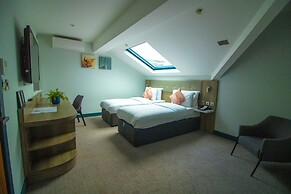 voco Rockingham Forest Corby by IHG