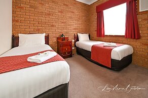 Narrandera Club Motor Inn