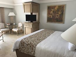 Grand Isla Navidad Golf & Spa Resort with Marina