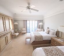 Grand Isla Navidad Golf & Spa Resort with Marina