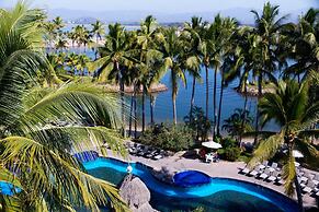 Grand Isla Navidad Golf & Spa Resort with Marina