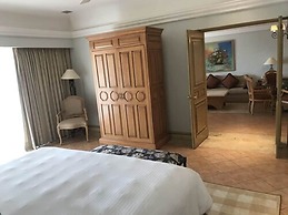 Grand Isla Navidad Golf & Spa Resort with Marina