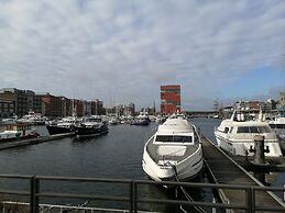 Hotel Docklands