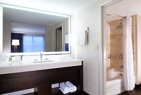 Hilton Alexandria Old Town
