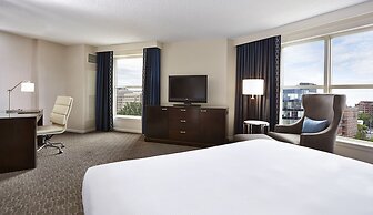 Hilton Alexandria Old Town