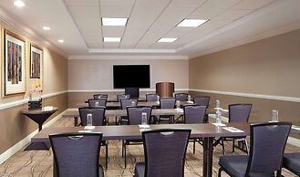 Hilton Alexandria Old Town