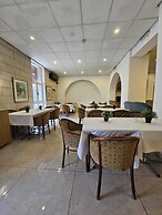 Zion Hotel