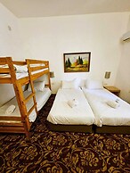 Zion Hotel