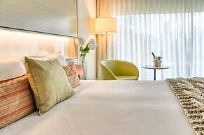 Point Hotel