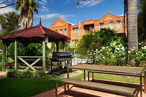 Comfort Apartments Royal Gardens