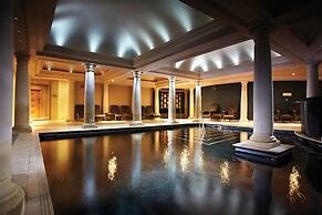 Alexander House And Utopia Spa