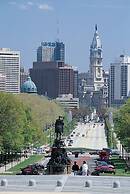 Loews Philadelphia Hotel