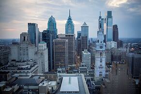 Loews Philadelphia Hotel