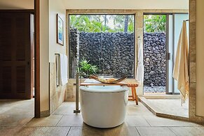 Mauna Lani, Auberge Collection